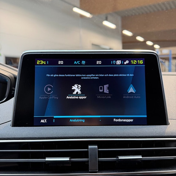 Peugeot 3008 12 of 12