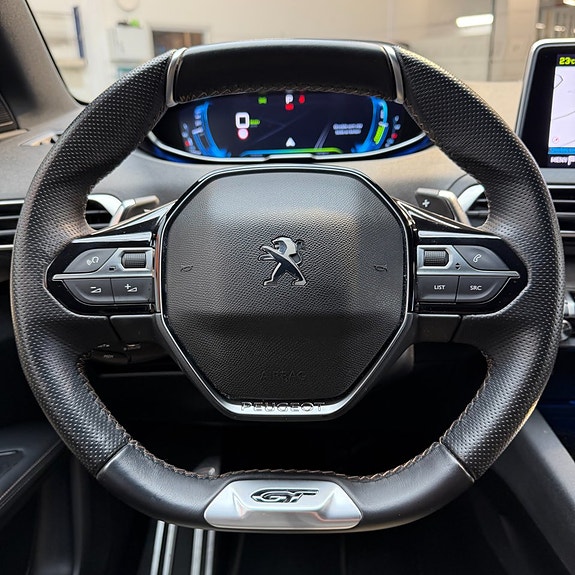 Peugeot 3008 10 of 12