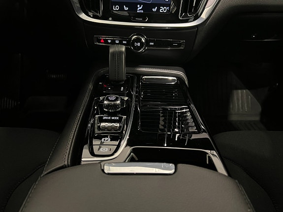 Volvo V60 17 of 28