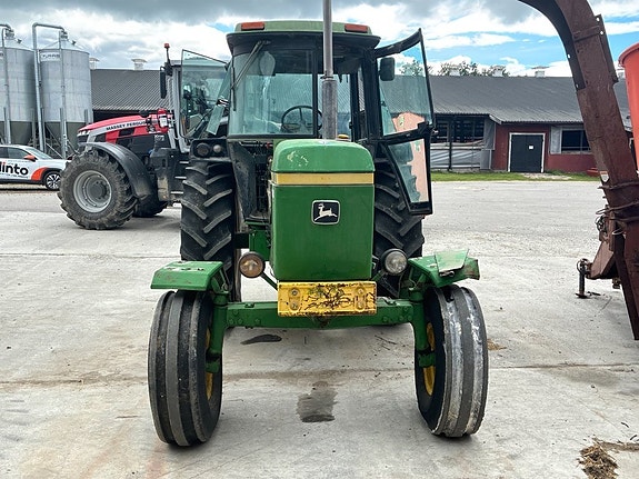 Traktor  JOHN DEERE 4230 P 2 of 5
