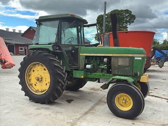 Traktor  JOHN DEERE 4230 P 4 of 5