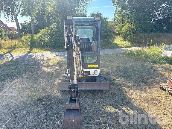 Minigrävare Bobcat 323 - 2 redskap 2 of 5