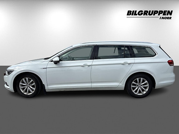 Volkswagen Passat 4 of 5