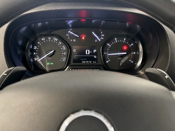 Opel Vivaro 9 of 15
