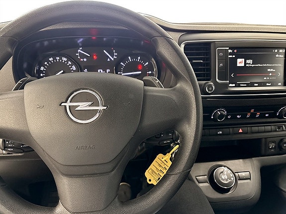 Opel Vivaro 8 of 15