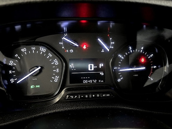 Opel Vivaro 10 of 15