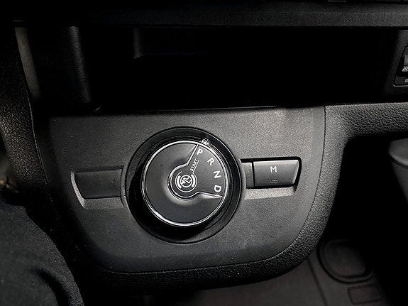 Opel Vivaro 12 of 15