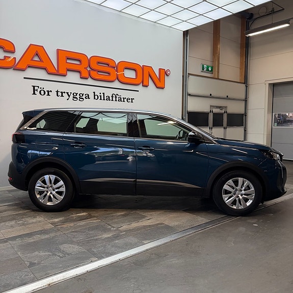 Peugeot 5008 3 of 12