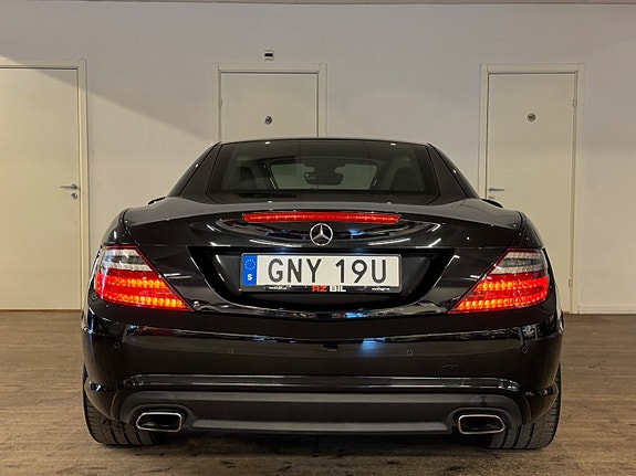 Mercedes-Benz SLK200 14 of 26