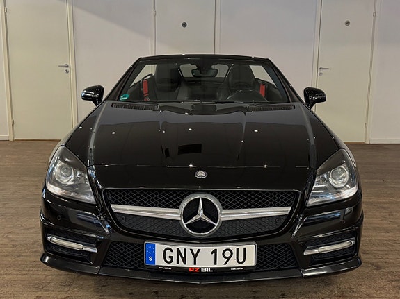 Mercedes-Benz SLK200 6 of 26