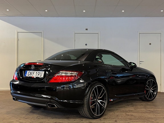 Mercedes-Benz SLK200 13 of 26