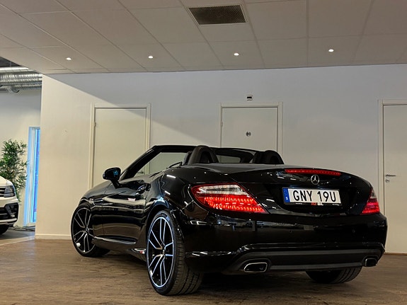 Mercedes-Benz SLK200 17 of 26