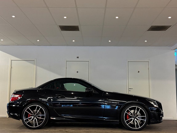 Mercedes-Benz SLK200 11 of 26