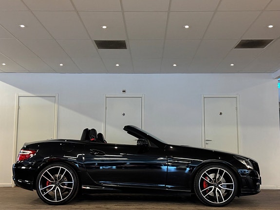 Mercedes-Benz SLK200 10 of 26
