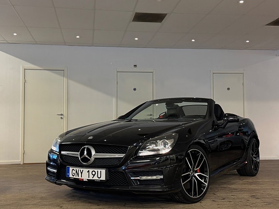 Mercedes-Benz SLK200 5 of 5