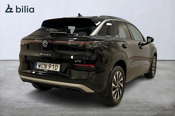 Volkswagen T-Roc 14 of 15