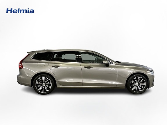 Volvo V60 4 of 5