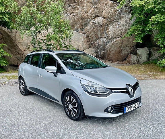 Renault Clio 2 of 5