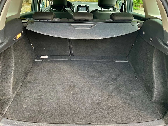 Renault Clio 9 of 9
