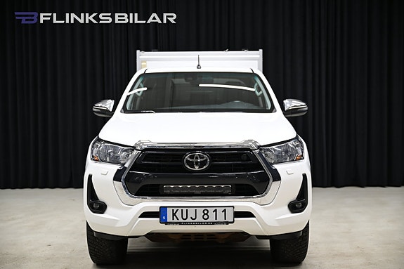 Toyota HiLux 13 of 30