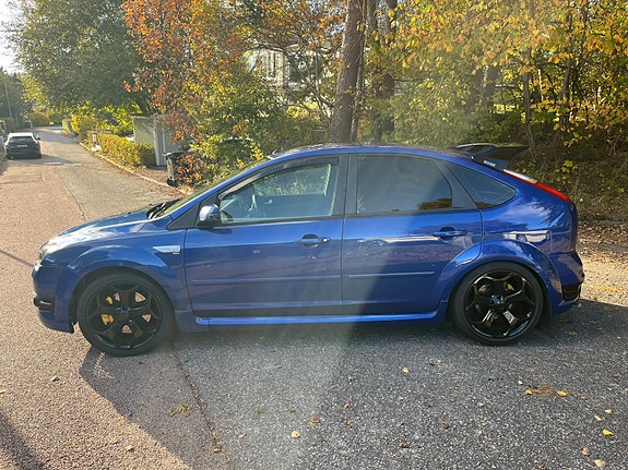 Ford Focus 3 of 5