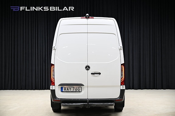 Mercedes-Benz Sprinter 211 8 of 30