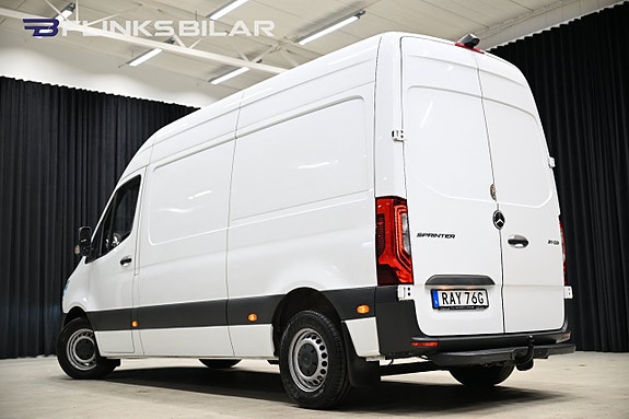Mercedes-Benz Sprinter 211 4 of 5