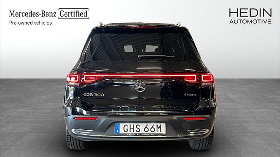 Mercedes-Benz EQB300 7 of 22