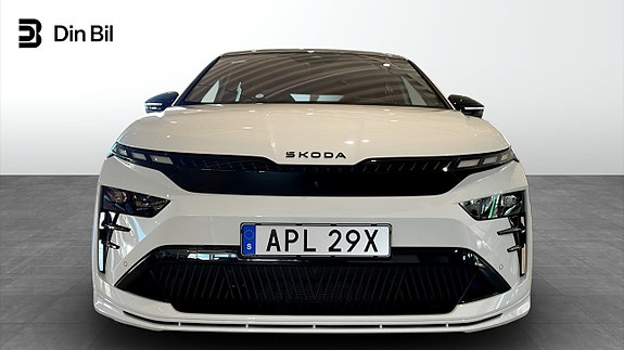 Skoda Enyaq Coupe RS 4 of 5