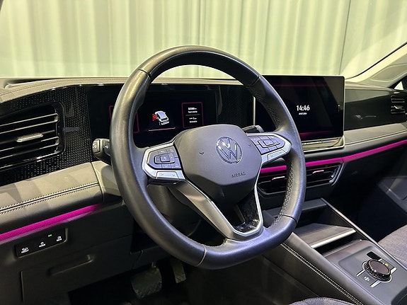 Volkswagen Tiguan 9 of 15