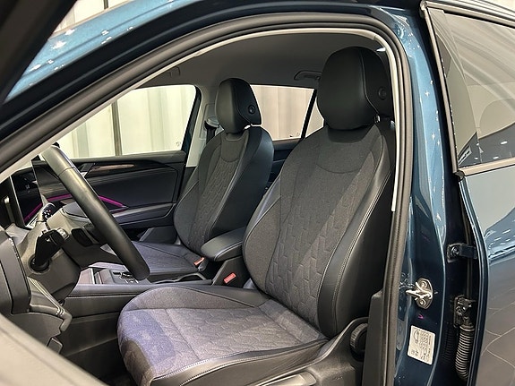 Volkswagen Tiguan 6 of 15