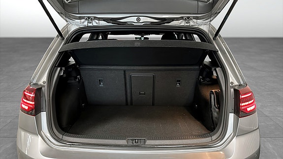Volkswagen Golf I 12 of 12