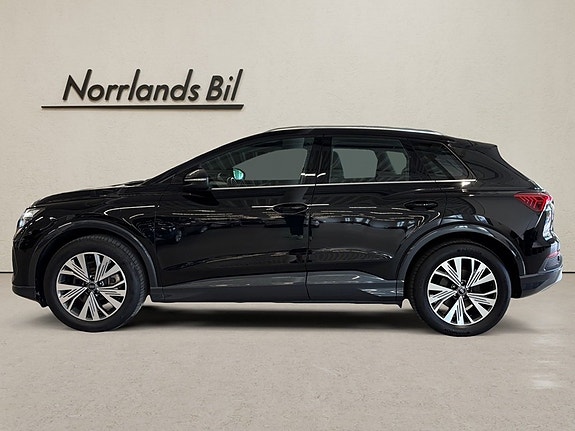 Audi Q4 e-tron 2 of 5