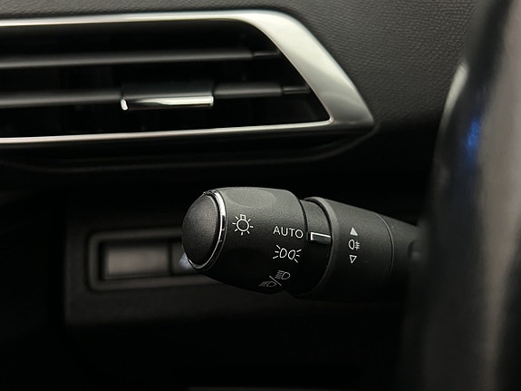 Peugeot 3008 18 of 30