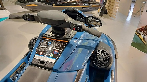 Yamaha VX Cruiser 4 of 5