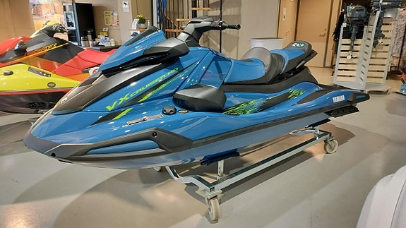 Yamaha VX Cruiser 3 of 5