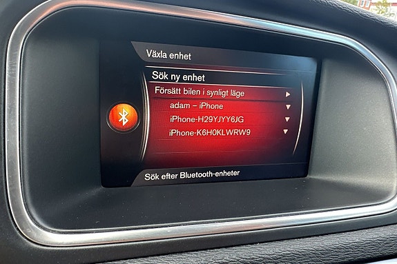 Volvo V40 19 of 22