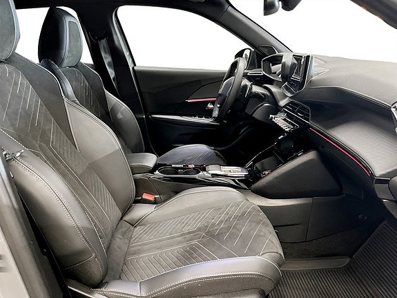 Peugeot 2008 15 of 22