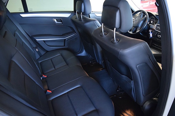 Mercedes-Benz E200 9 of 9