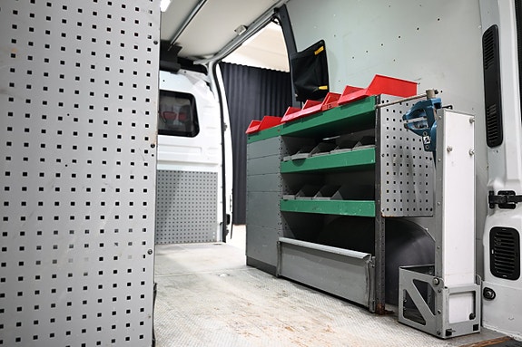 Renault Master 12 of 30