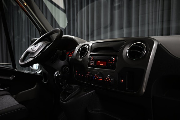 Renault Master 26 of 30