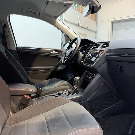 Volkswagen Tiguan 11 of 12