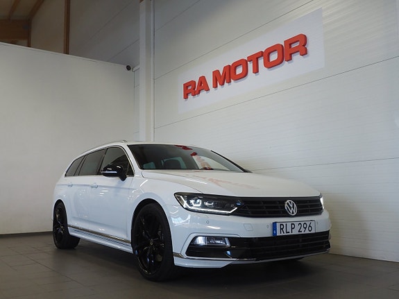 Volkswagen Passat 3 of 28