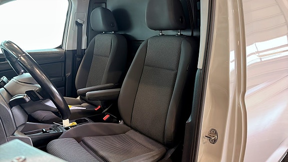 Volkswagen Caddy 12 of 15