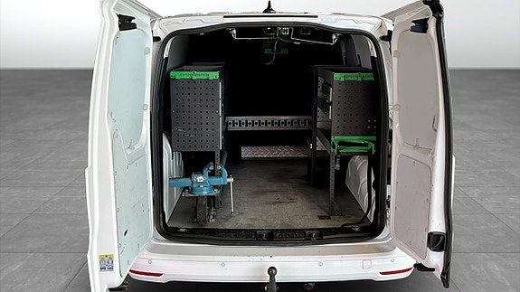 Volkswagen Caddy 10 of 15