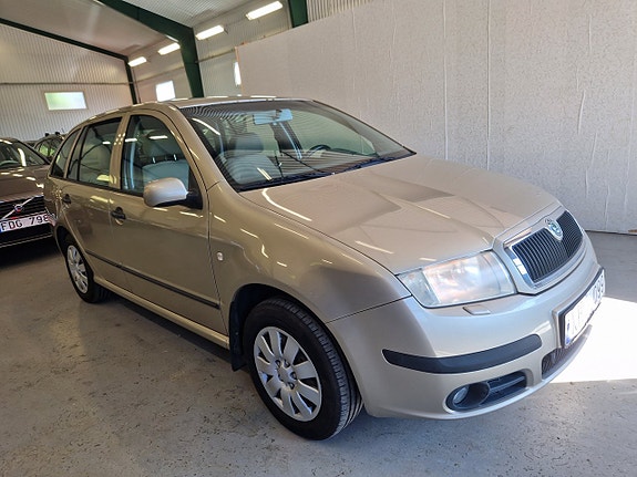 Skoda Fabia 11 of 13