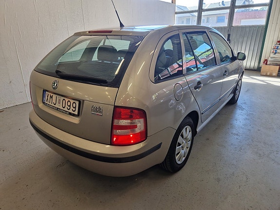 Skoda Fabia 12 of 13