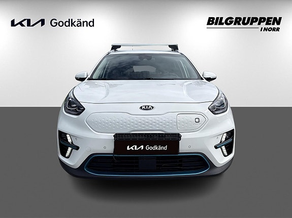 Kia Niro 2 of 5