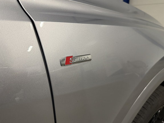 Audi Q8 23 of 24