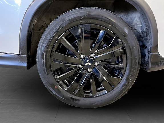 Mitsubishi ASX 24 of 25